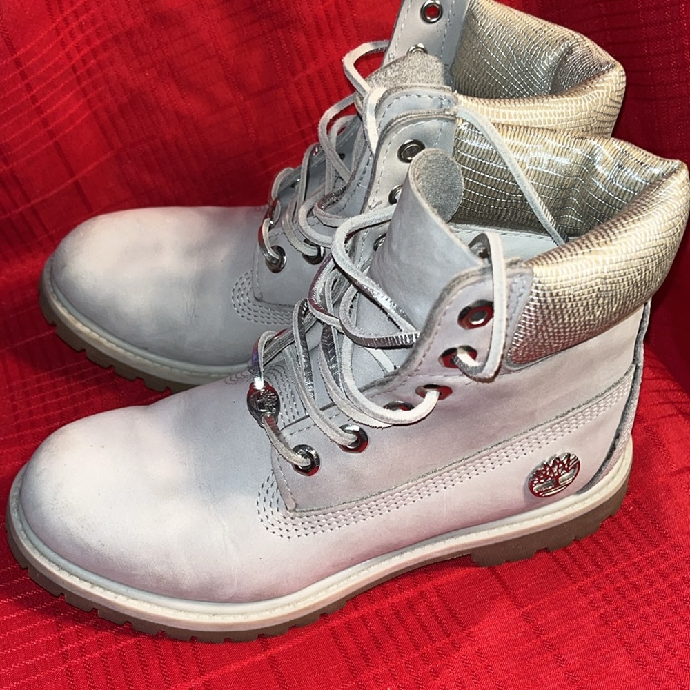 GRAY Women’s Size 7 TIMBERLAND BOOTS - Picture 2 of 12